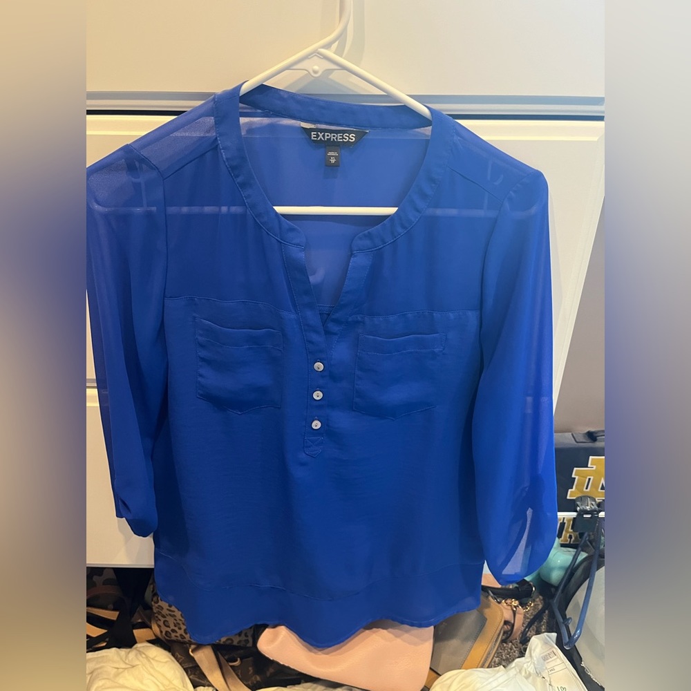 Express Shirt XS